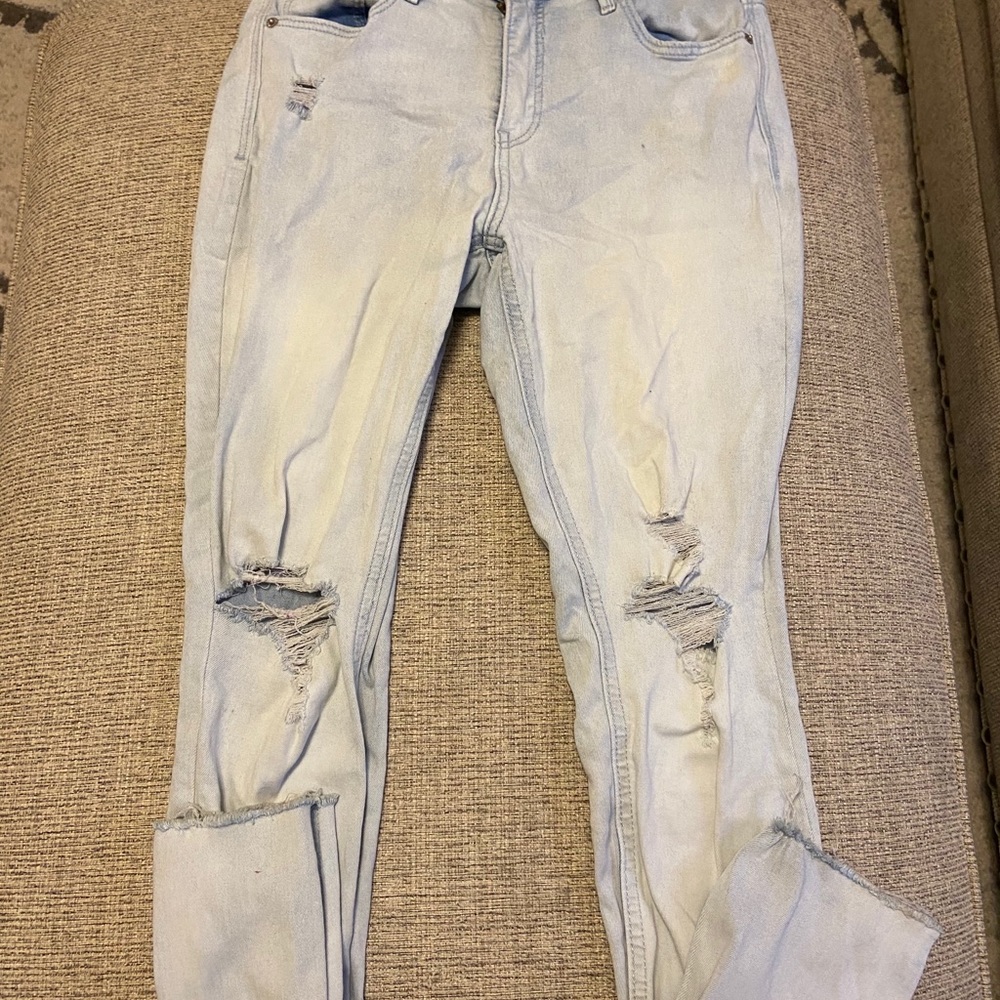 Rockstar Distressed Light Wash Jeans